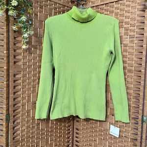 Liz Claiborne Kiwi Turtleneck